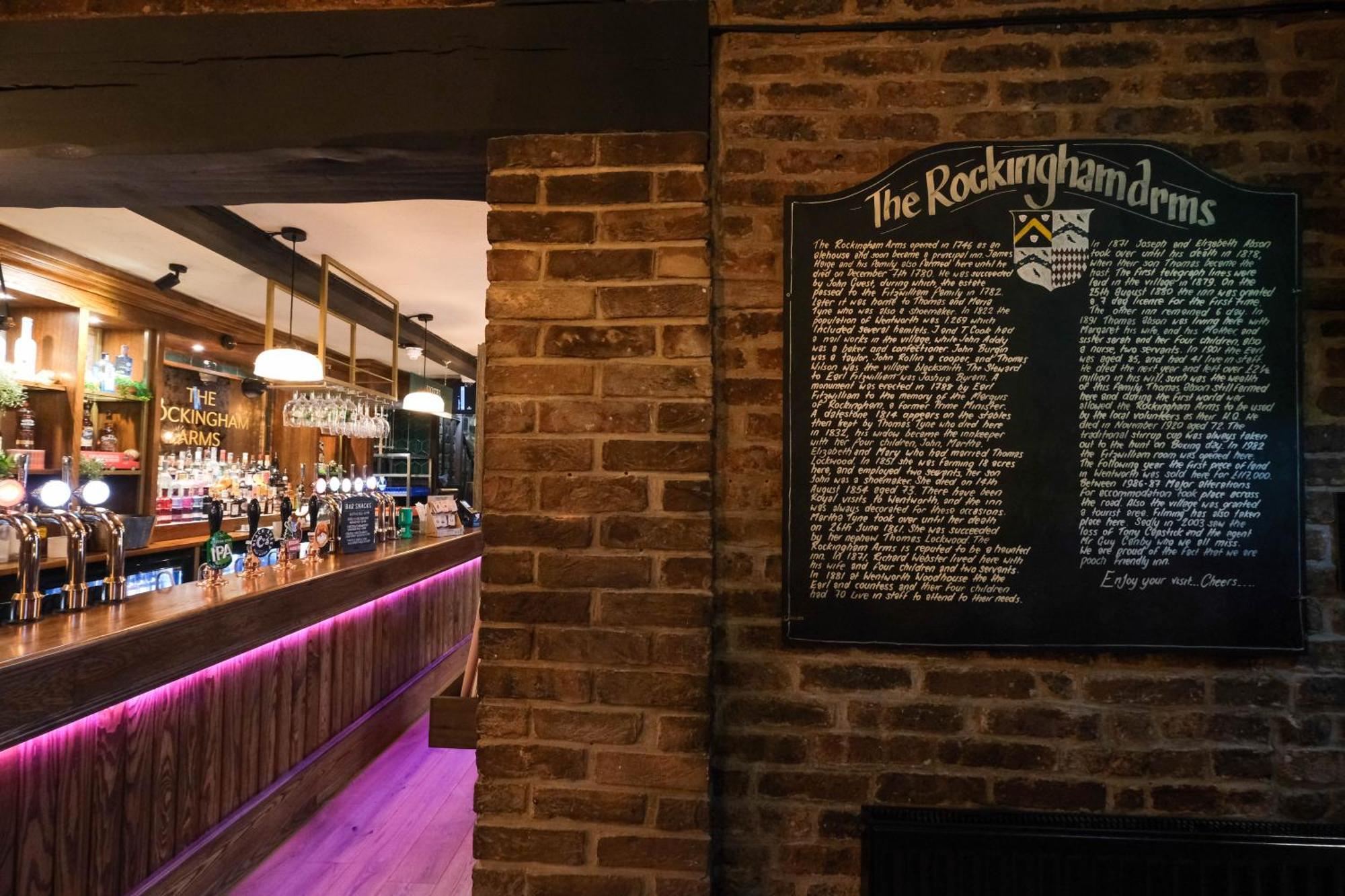 Rockingham Arms By Greene King Inns Wentworth  Exteriér fotografie