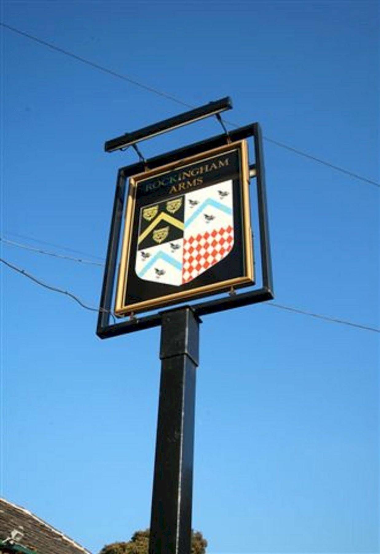 Rockingham Arms By Greene King Inns Wentworth  Exteriér fotografie